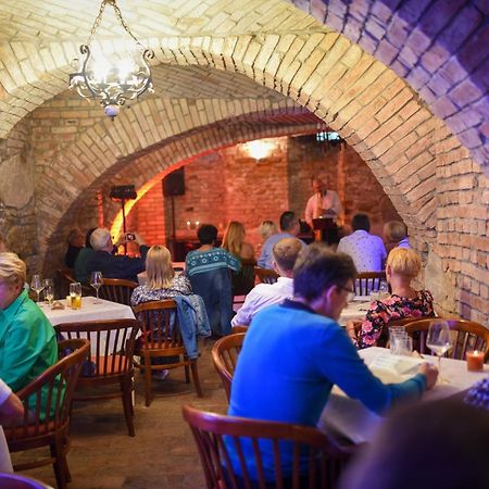 Hotel Zajazd Kultury, Dawniej Pocztowy เจโลนากูรา ภายนอก รูปภาพ