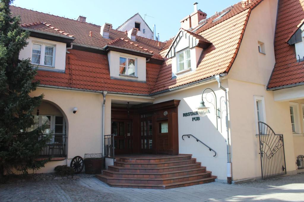 Hotel Zajazd Kultury, Dawniej Pocztowy เจโลนากูรา ภายนอก รูปภาพ
